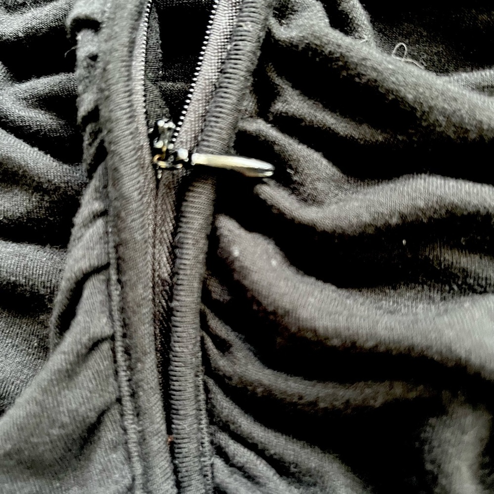 EXPRESS Ruched Zip-Up Camisole - Picture 8 of 12
